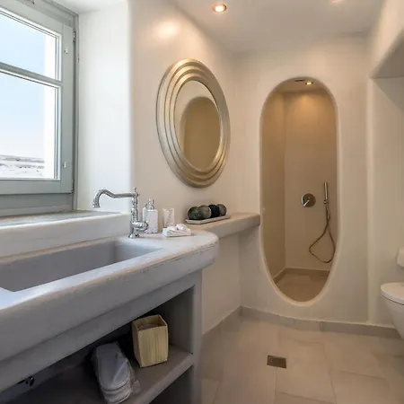 Sunset Plaka (Milos)