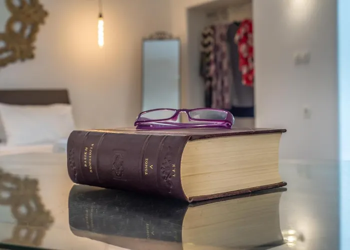 Daire Sunset Plaka (Milos)